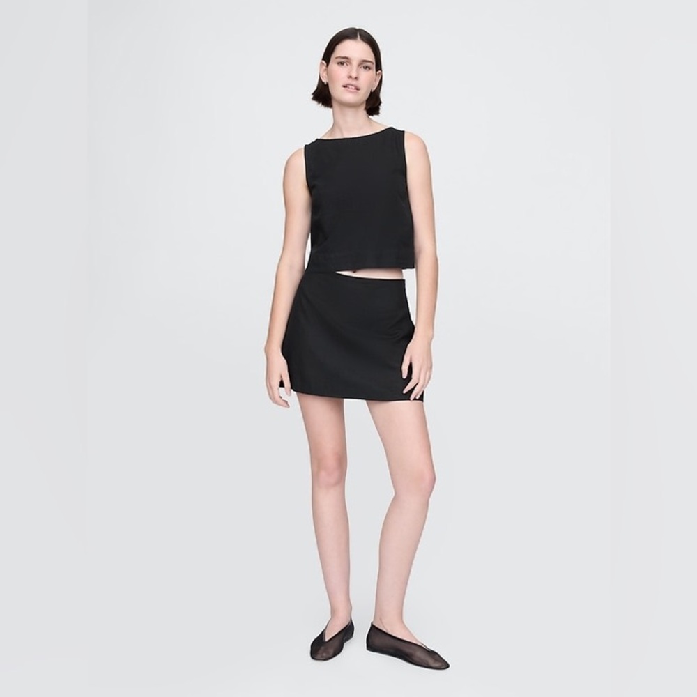 GAP Linen-Blend Mini Skort